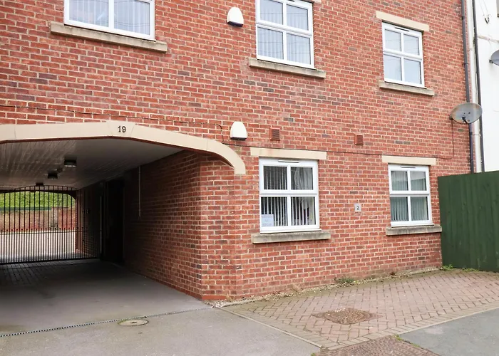 Cadliam Apartment Whitby