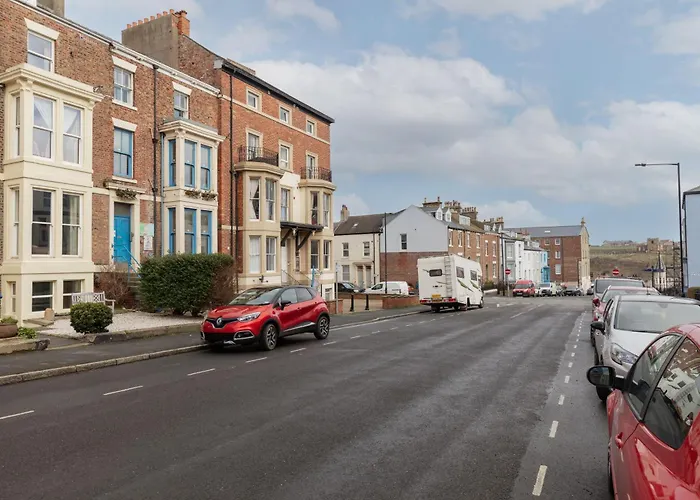 Abbey Terrace - Free Parking Apartment Whitby