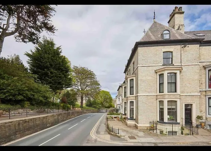 No9 By The Park, Whitby Apartment