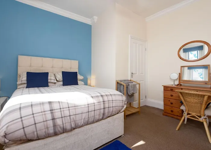 The Whitby Prospect, Large Apartment, Fantastic Views & Parking