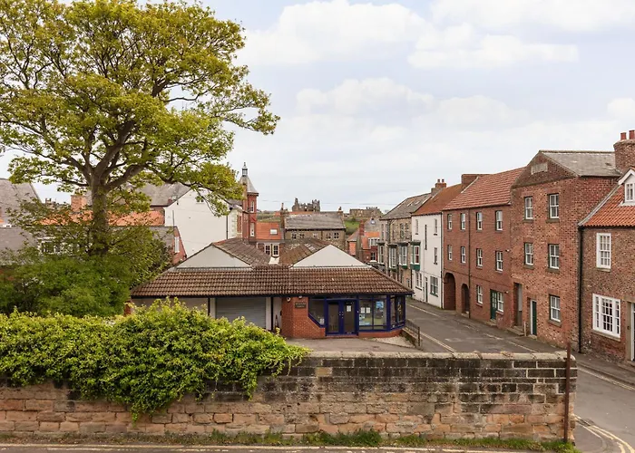 Discovery House Whitby
