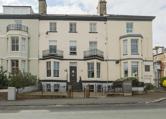 Coral Reef Apartment Whitby