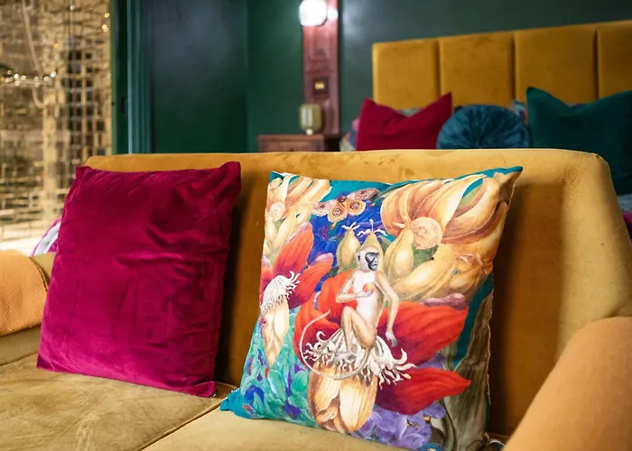 Mademoiselle'S Boutique Holiday Accommodation Whitby