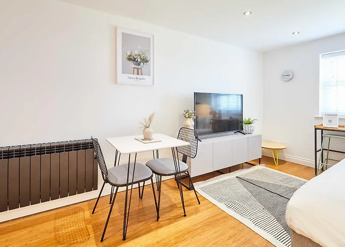 Host & Stay - Sandcastles Apartment Whitby