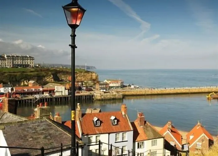 The Old Auction Rooms Lot 2 Central With Private Parking Whitby