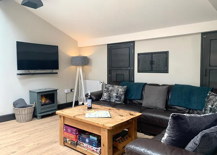 89A Church Street - Luxury One Bed Apartment With Roof Terrace Whitby
