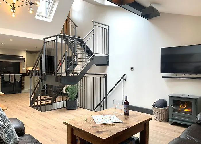 89A Church Street - Luxury One Bed Apartment With Roof Terrace Whitby