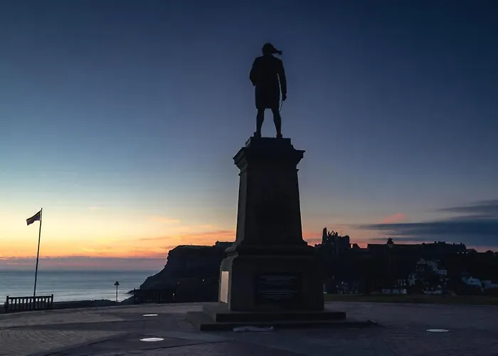 East Cliff View, Heart Of Whitby Apartment
