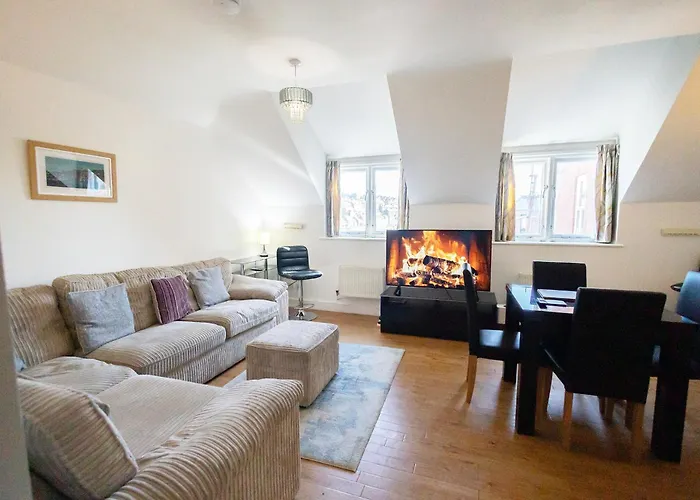 Harbour Penthouse Whitby Apartment