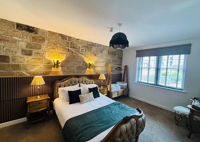 Sneaton Castle Hotel Whitby