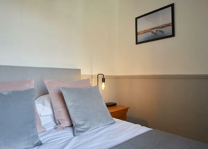 Host & Stay - Havelock Place Apartment Whitby