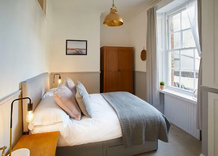 Host & Stay - Havelock Place Apartment Whitby